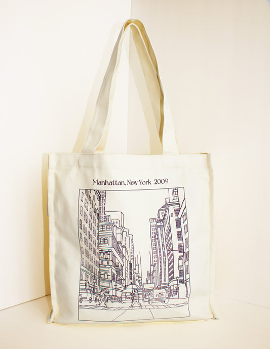 Canvas tote bag with manhattan, new york drawing